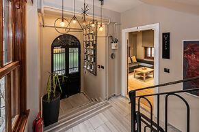 Bguest Pera Suites