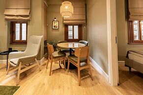 Bguest Pera Suites