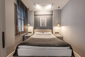 Bguest Pera Suites