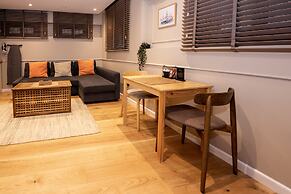 Bguest Pera Suites
