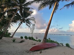 Island Hopper Hotel