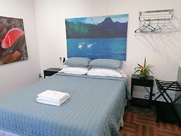 Island Hopper Hotel