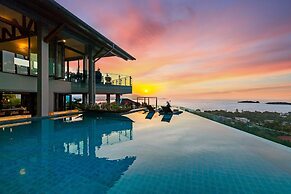 Villa Skyfall
