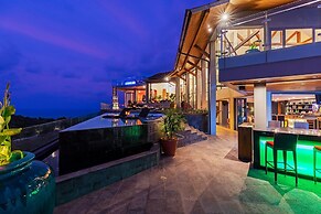 Villa Skyfall