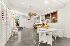 Villa Skyfall