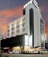 Hotel Advance