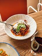 Isabella's Llafranc
