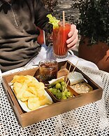 Isabella's Llafranc