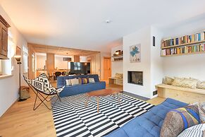 Chalet Silver Fox