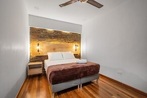 Casa Madera Parque Lleras by HOUSY HOST
