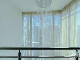 Luxurious Loft with stunning views Dubai