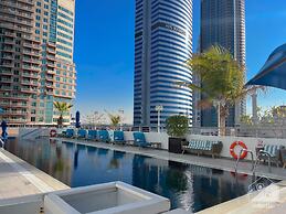 Luxurious Loft with stunning views Dubai