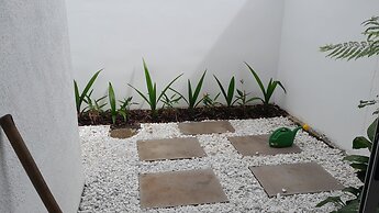 Emdorala2
