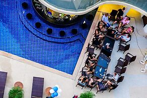Beststayinphuket Poolview