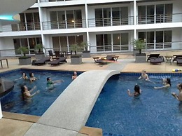 Beststayinphuket Poolview