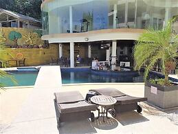 Beststayinphuket Poolview