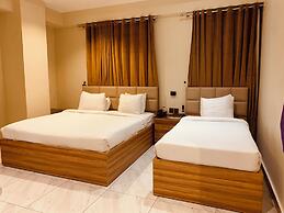 Hotel Pearl Inn