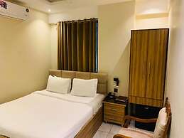 Hotel Pearl Inn