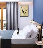 Alcyone Studios and Apartments