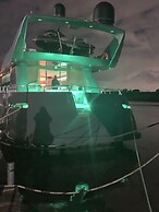 Davidon Yacht