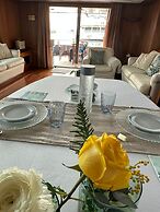 Davidon Yacht