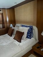 Davidon Yacht
