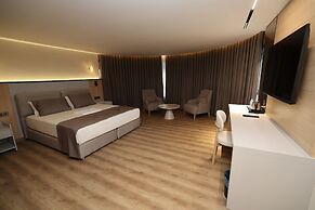 Tiryandafil Otel