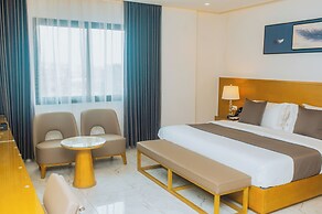 HOTEL EVEREST RDC