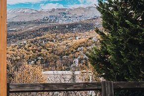 Wood Hills Hotel & Resort