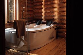 Wood Hills Hotel & Resort