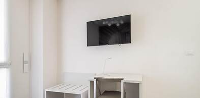 Ariosti Studio II by Wonderful Italy
