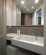 Elegant Apartment at Chiaia