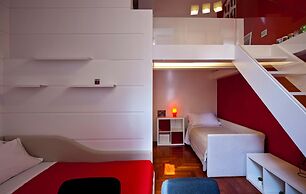Elegant Apartment at Chiaia