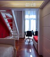 Elegant Apartment at Chiaia