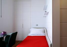 Elegant Apartment at Chiaia