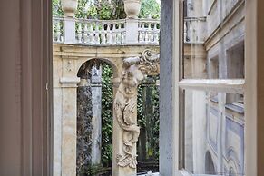 Garibaldi Glamorous Apartment by Wonderful Italy