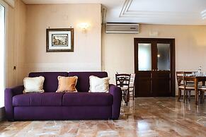 Appartamento con Terrazzo a Capodimonte