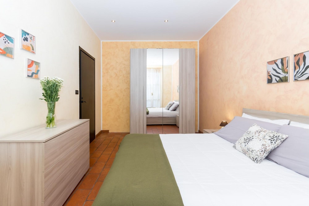 Cavour 20 - Casa Cavour a Pochi Passi da Piazza Sa