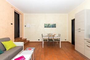 Cavour 20 - Casa Cavour a Pochi Passi da Piazza Sa