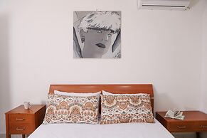 Napoli Centrale Budget Apartment