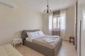 Villa Irma With Private Pool by Wonderful Italy