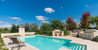 Villa Marangi con Piscina