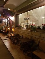Limon Otel