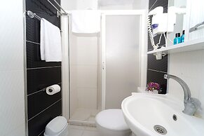 Limon Otel