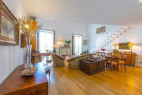 Charming Apartment by Wonderful Italy