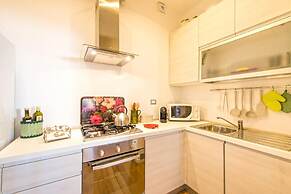 Charming Apartment by Wonderful Italy