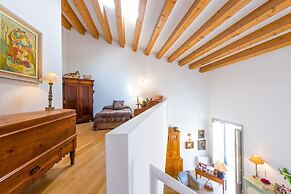 Charming Apartment by Wonderful Italy