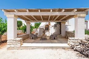 Villa d Itria Trullo Pool by Wonderful Italy