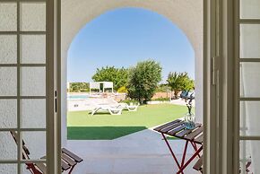 Villa d Itria Trullo Pool by Wonderful Italy