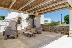 Villa d Itria Trullo Pool by Wonderful Italy